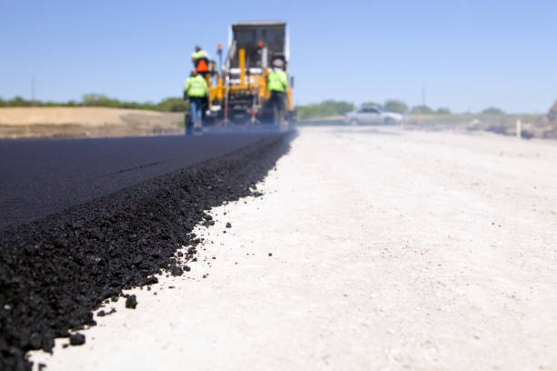 Best Driveway Paving Contractor  in Hamilton City, CA